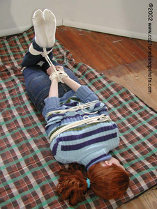 capturedsnapshots.net - IVY_MANNER-3-24-02-B thumbnail
